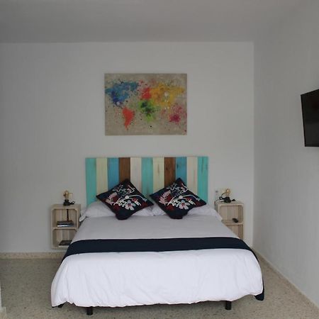Casa Mixa con decoración estilo industrial Apartamento Mijas Exterior foto